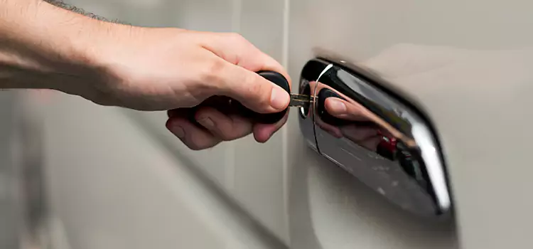 Why Choose Our Auto Locksmith Team in Del City, OK?
